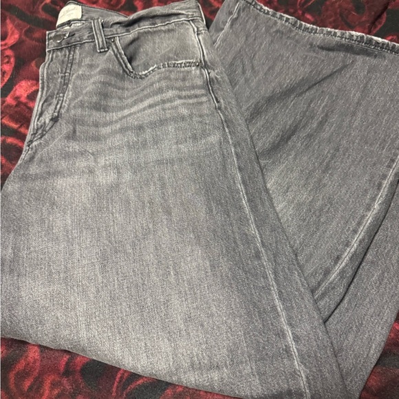 Universal Thread Gray Flare Wide Leg Jeans - Picture 8 of 11
